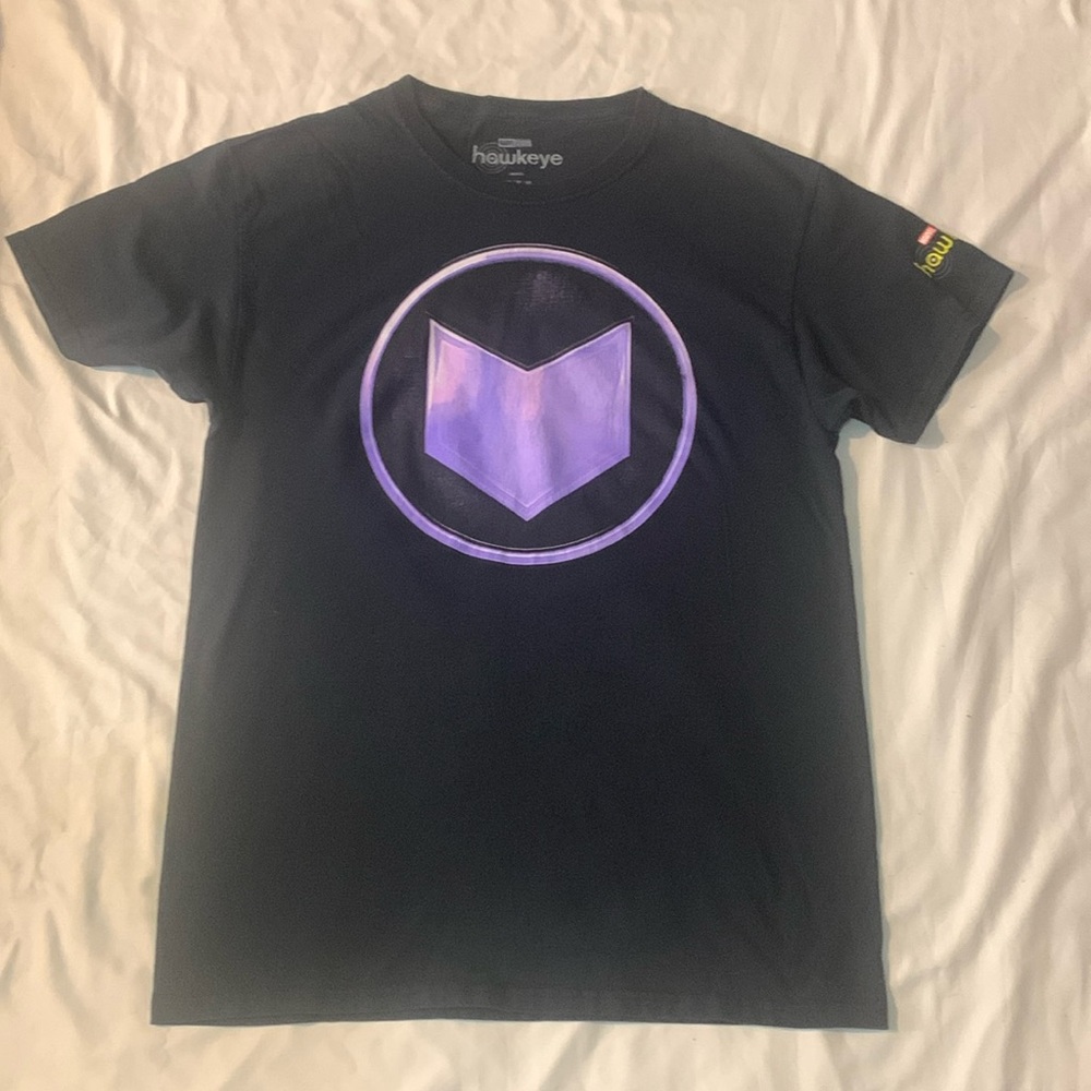 Marvel's Hawkeye Logo from TV Show Men's M
